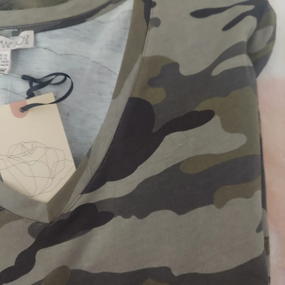 New with tags.  Camo tee 1x - Picture 15 of 16
